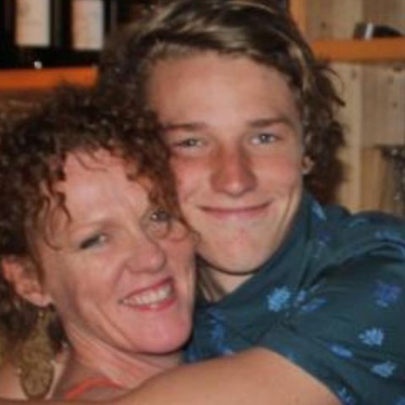 Meet your Posher, Andrea - Picture 1 of 1